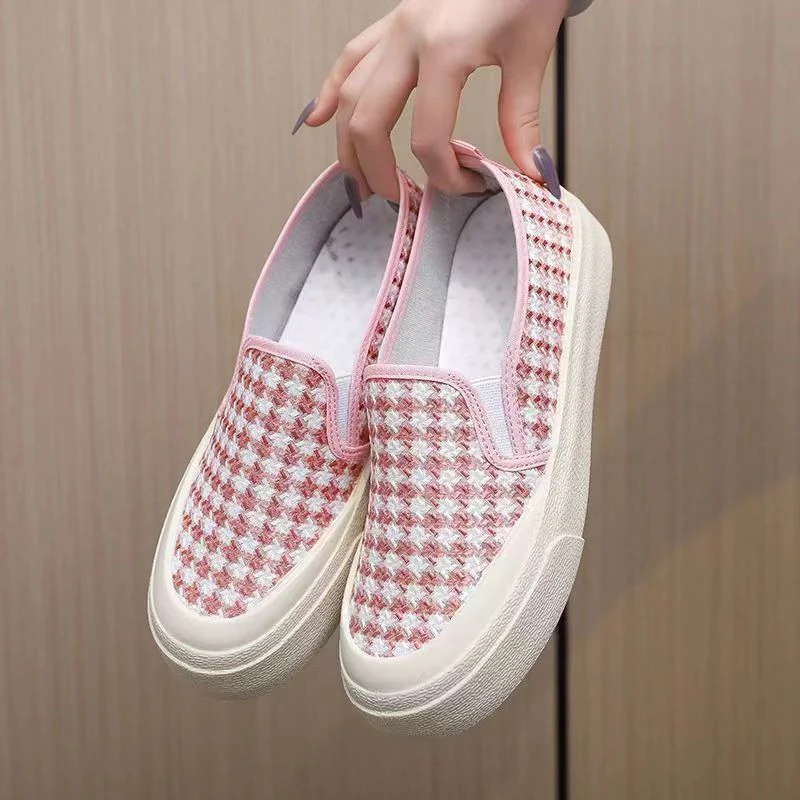 Damen Gemütliche Slipper mit innovativem Karomuster Heidi Mode - Image 6