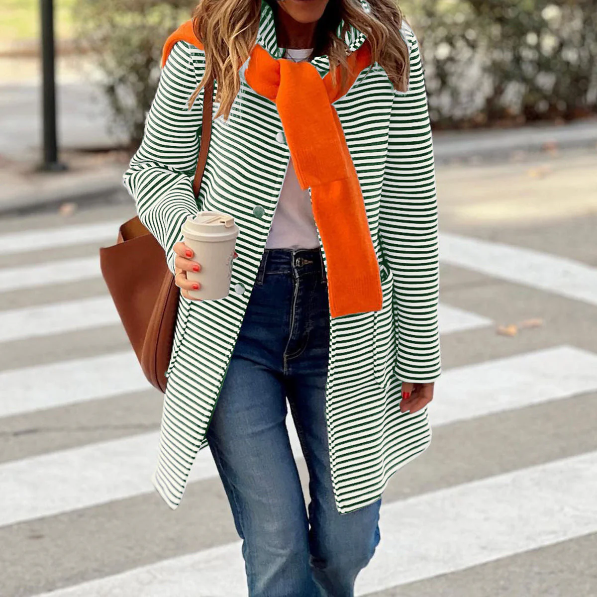Damen Gestreifter Trenchcoat mit Modischem Schal und Hoher Funktionalität Heidi-Mode - Image 8
