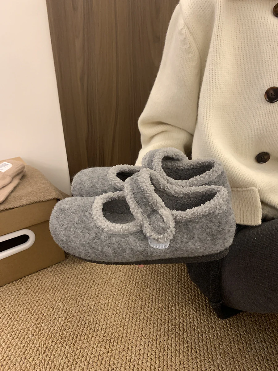 Damen Hausschuhe mit verstellbarem Riemen und kuscheligem Innenfutter Heidi Mode - Image 6