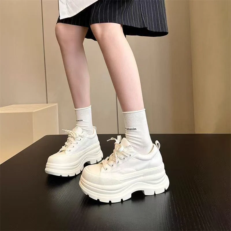 Damen High-Top Sneakers mit dicker Sohle und atmungsaktivem Obermaterial Heidi Mode - Image 2