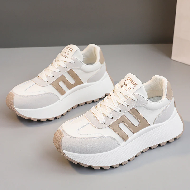 Damen High-Top Sneakers mit sportlichem Profil und rutschfester Sohle Heidi Mode - Image 7