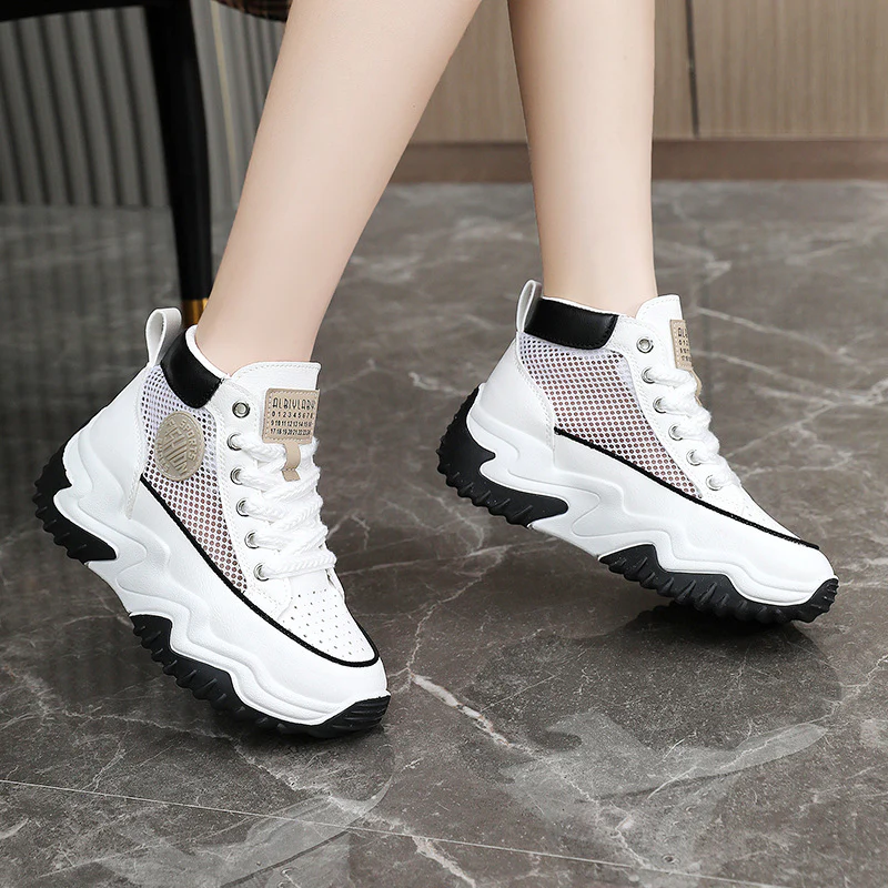 Damen hochgeschnittene Sneakers mit atmungsaktiver Netzstruktur und stoßdämpfendem Sohlenprofil Heidi Mode - Image 4