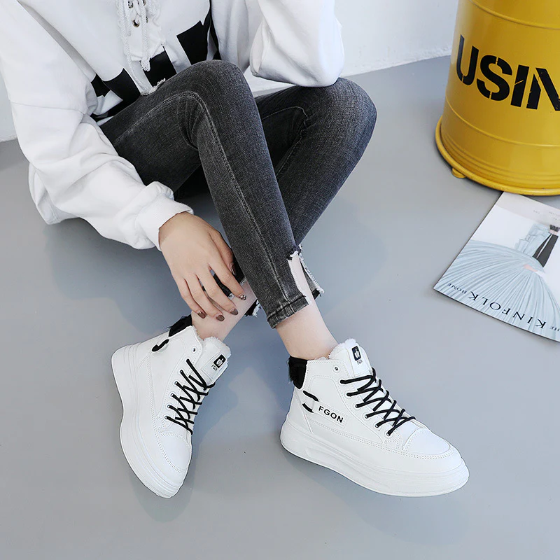 Damen Hohe Sneakers mit kuscheligem Innenfutter und sportivem Design Heidi Mode - Image 3