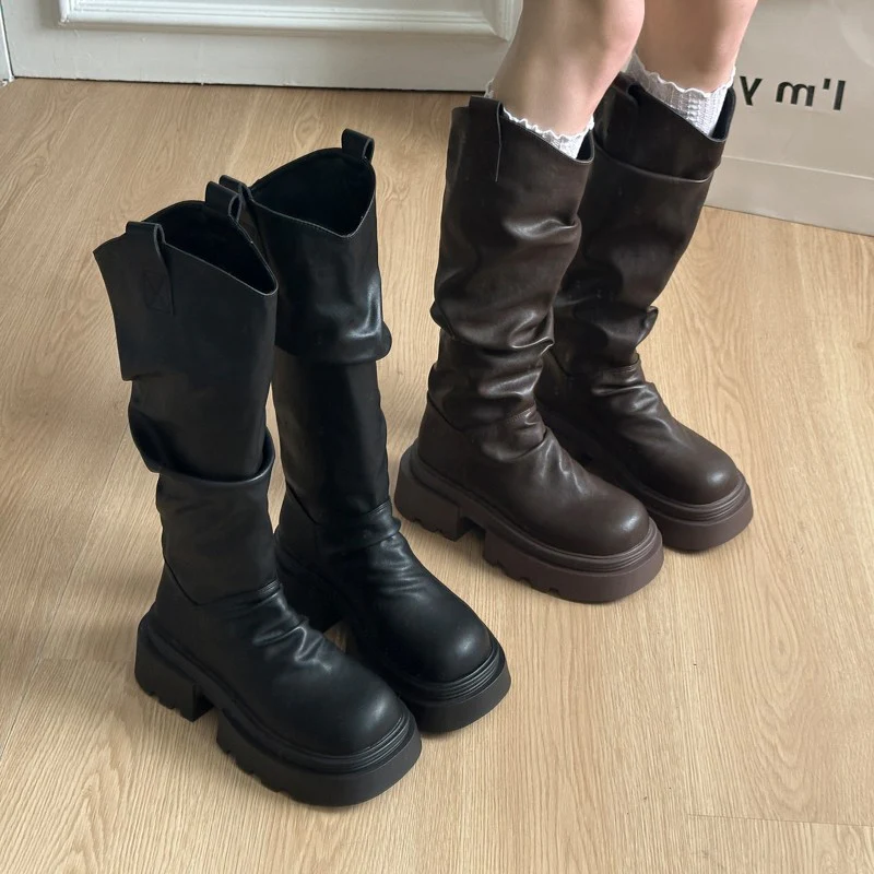 Damen Hohe Stiefel mit weichem Obermaterial und robuster Sohle Heidi Mode