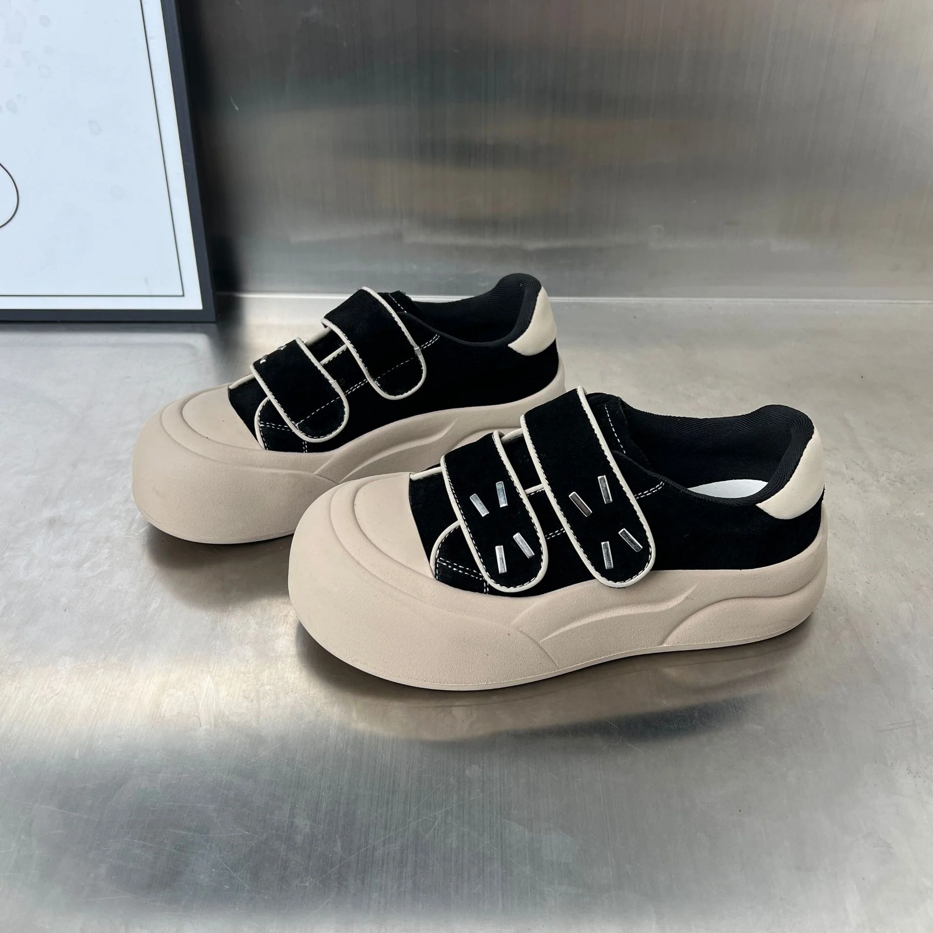 Damen Innovative Chunky Sneakers mit praktischen Klettverschlüssen Heidi Mode - Image 2