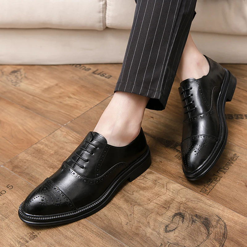 Damen Klassische Brogues aus Leder Heidi Mode - Image 3