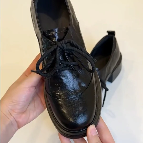 Damen Klassische Schnürschuhe mit komfortablem Blockabsatz Heidi Mode - Image 3