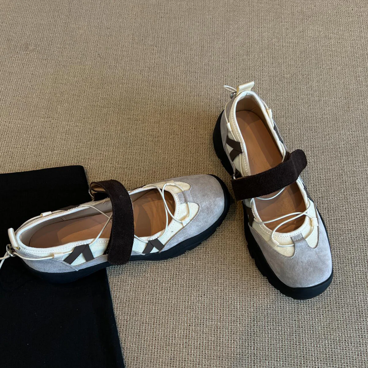 Damen Kletter- und Freizeitschuhe mit verstellbarem Klettverschluss und rutschfester Sohle Heidi Mode - Image 4