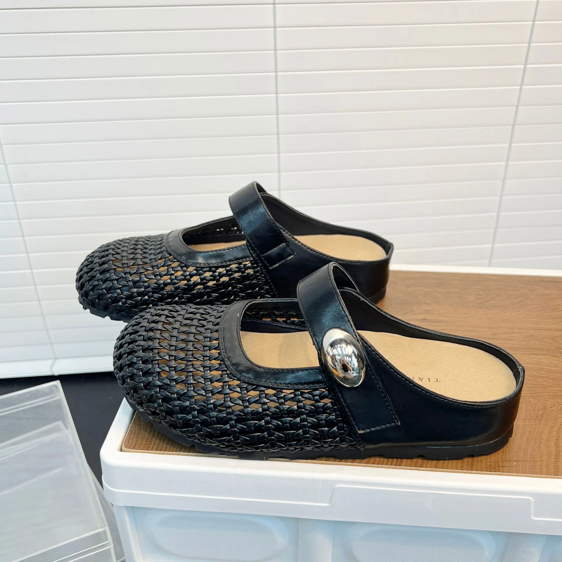 Damen Komfort Clogs mit modischem Flechtmuster und verstellbarem Riemen Heidi Mode - Image 6