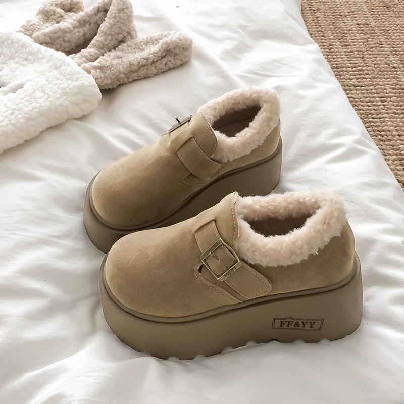 Damen Komfort Clogs mit warmem Kunstfell und modischem Riemen Heidi Mode - Image 3