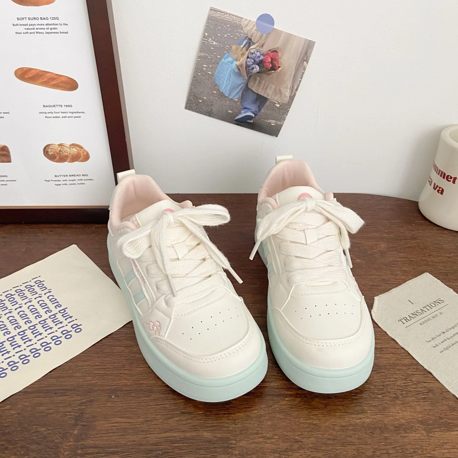 Damen Komfort-Sneakers mit verspielten Applikationen und bequemer Dämpfung Heidi Mode - Image 4