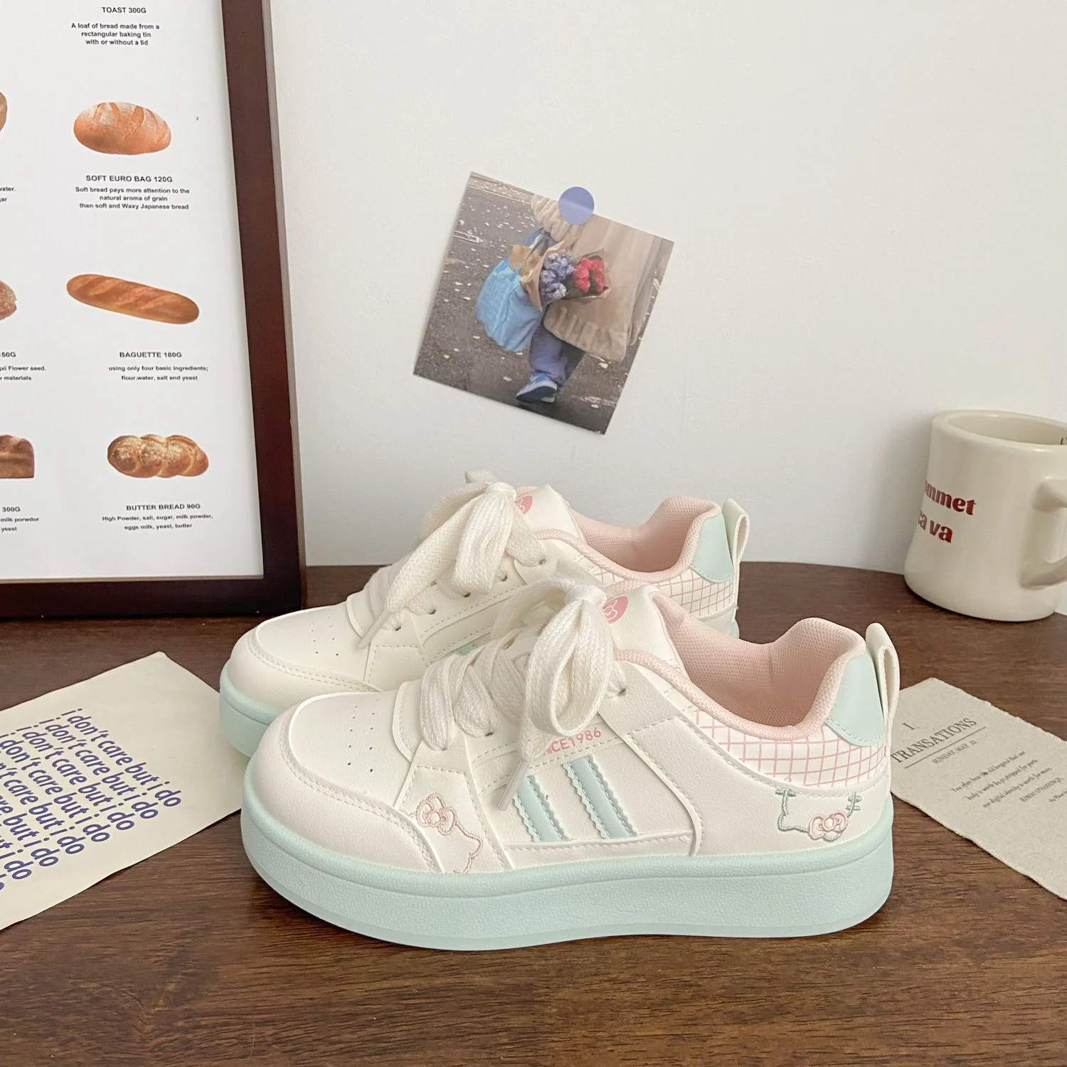 Damen Komfort-Sneakers mit verspielten Applikationen und bequemer Dämpfung Heidi Mode - Image 6