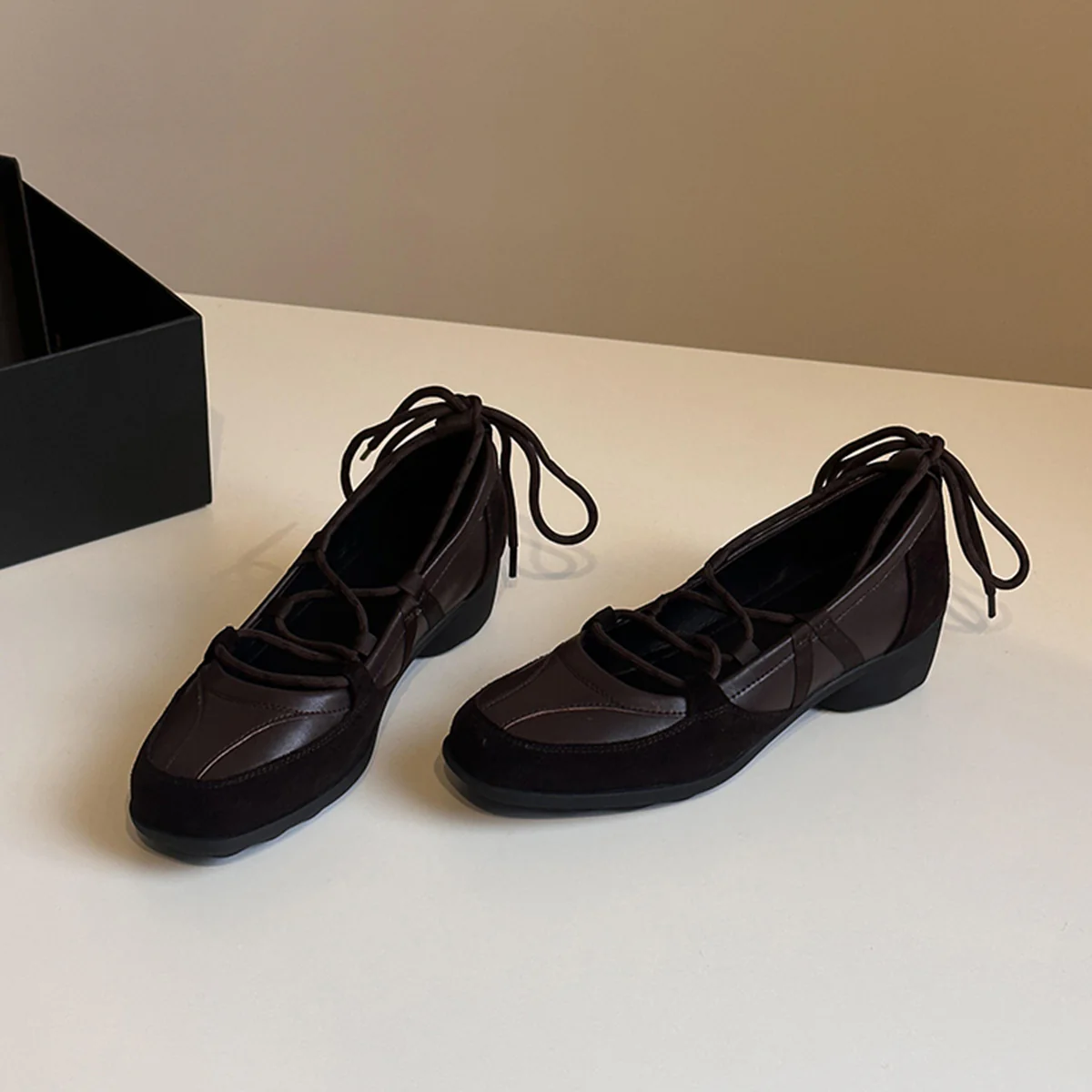 Damen Komfortable Ballerinas mit spielerischem Riemchen-Design und bequemer Sohle Heidi Mode - Image 7