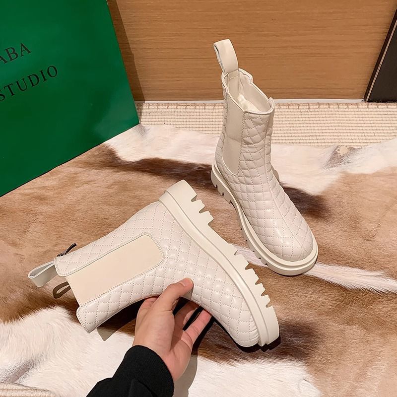 Damen Komfortable Chelsea-Boots mit gefüttertem Innenleben und rutschfester Sohle Heidi Mode - Image 4