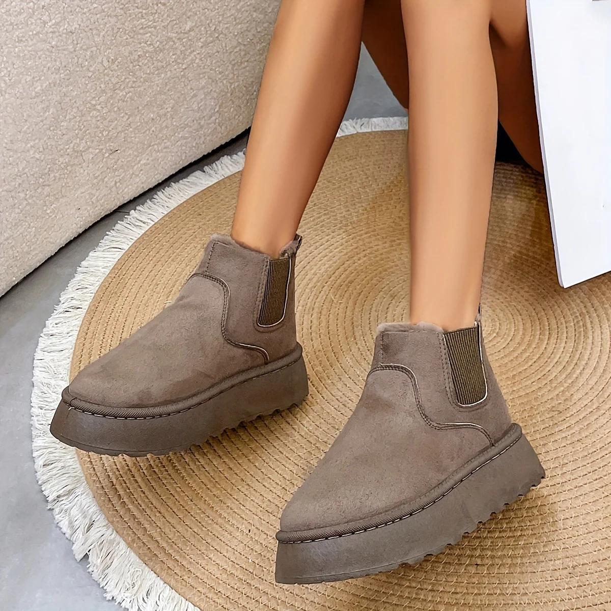 Damen Komfortable Chelsea-Stiefeletten mit Warmfutter Heidi Mode - Image 7