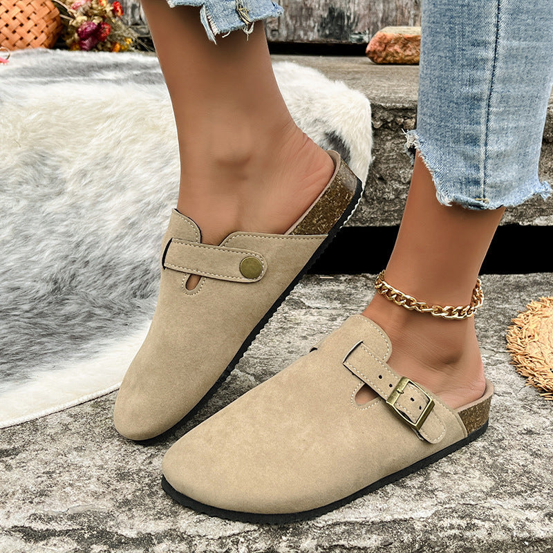 Damen Komfortable Clogs mit Schickem Riemen Heidi Mode - Image 3