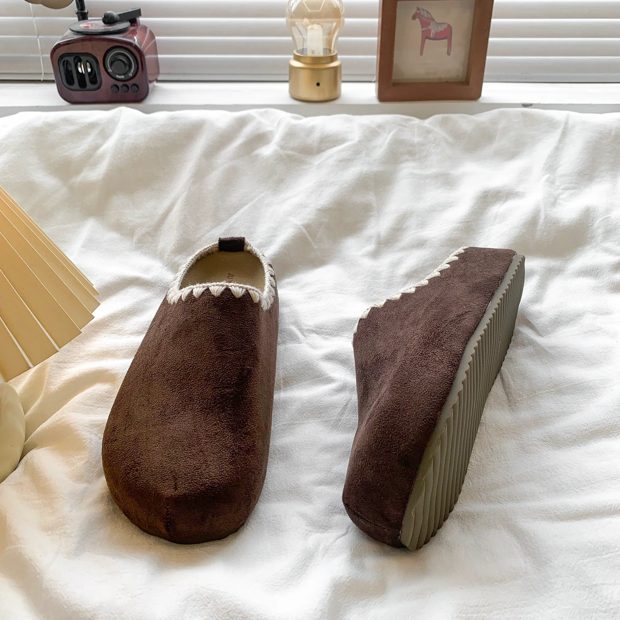 Damen Komfortable Filzclogs mit elegantem Riemen und weichem Innenfutter Heidi Mode - Image 4