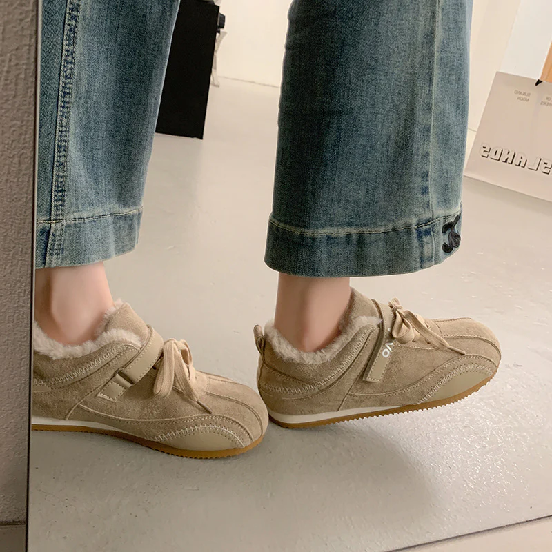 Damen Komfortable Fleece-Sneaker mit verstellbarem Riemen und kuscheligem Innenfutter Heidi Mode - Image 3