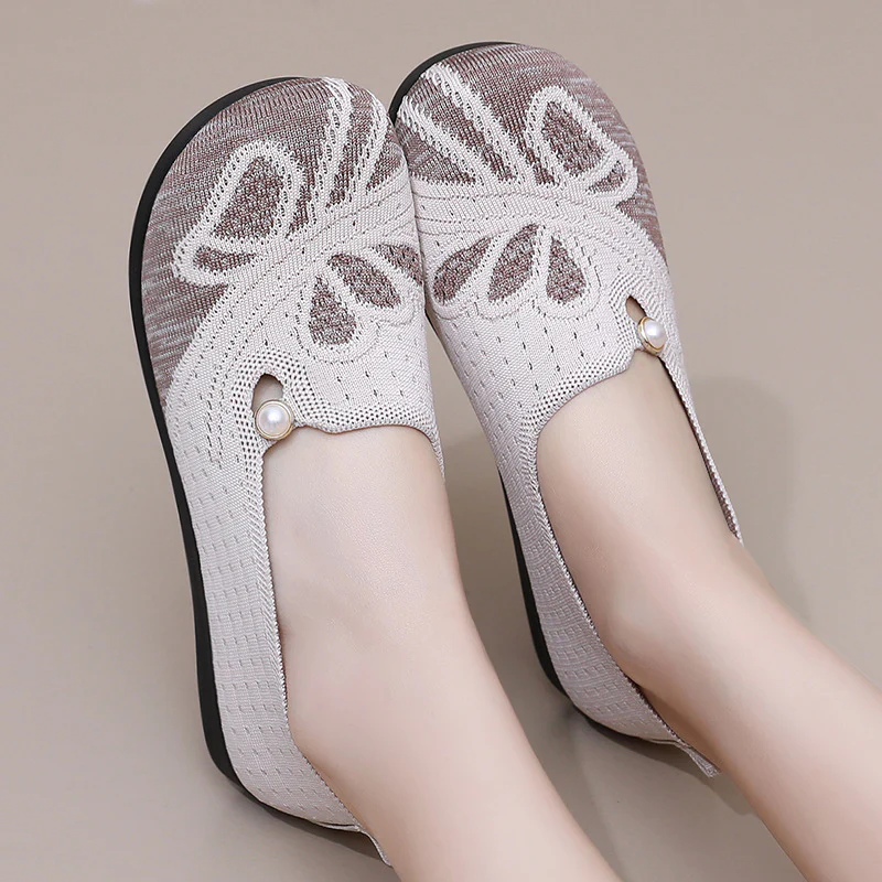 Damen Komfortable Freizeit-Slipper mit modischem Lochdesign Heidi Mode - Image 2