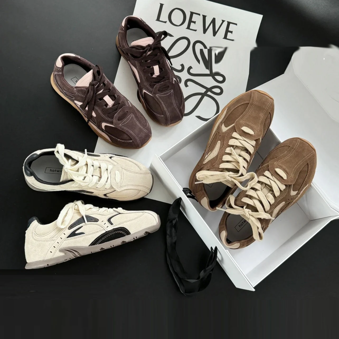 Damen Komfortable Freizeitsneaker mit atmungsaktivem Wildleder-Obermaterial und dämpfender Sohle Heidi Mode - Image 2