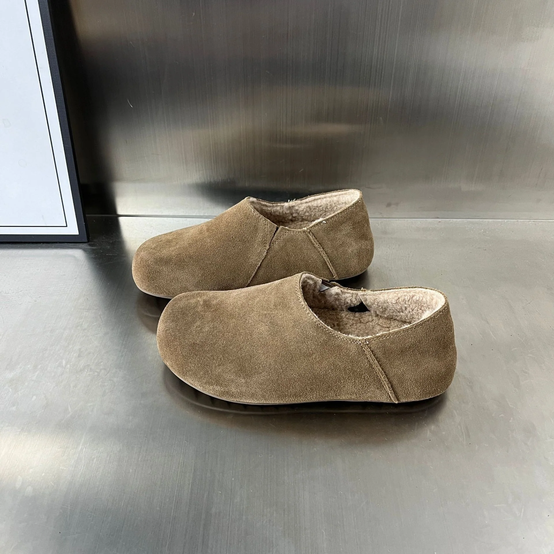 Damen Komfortable Hausschuhe aus weichem Wildleder mit kuscheligem Innenfutter Heidi Mode - Image 7