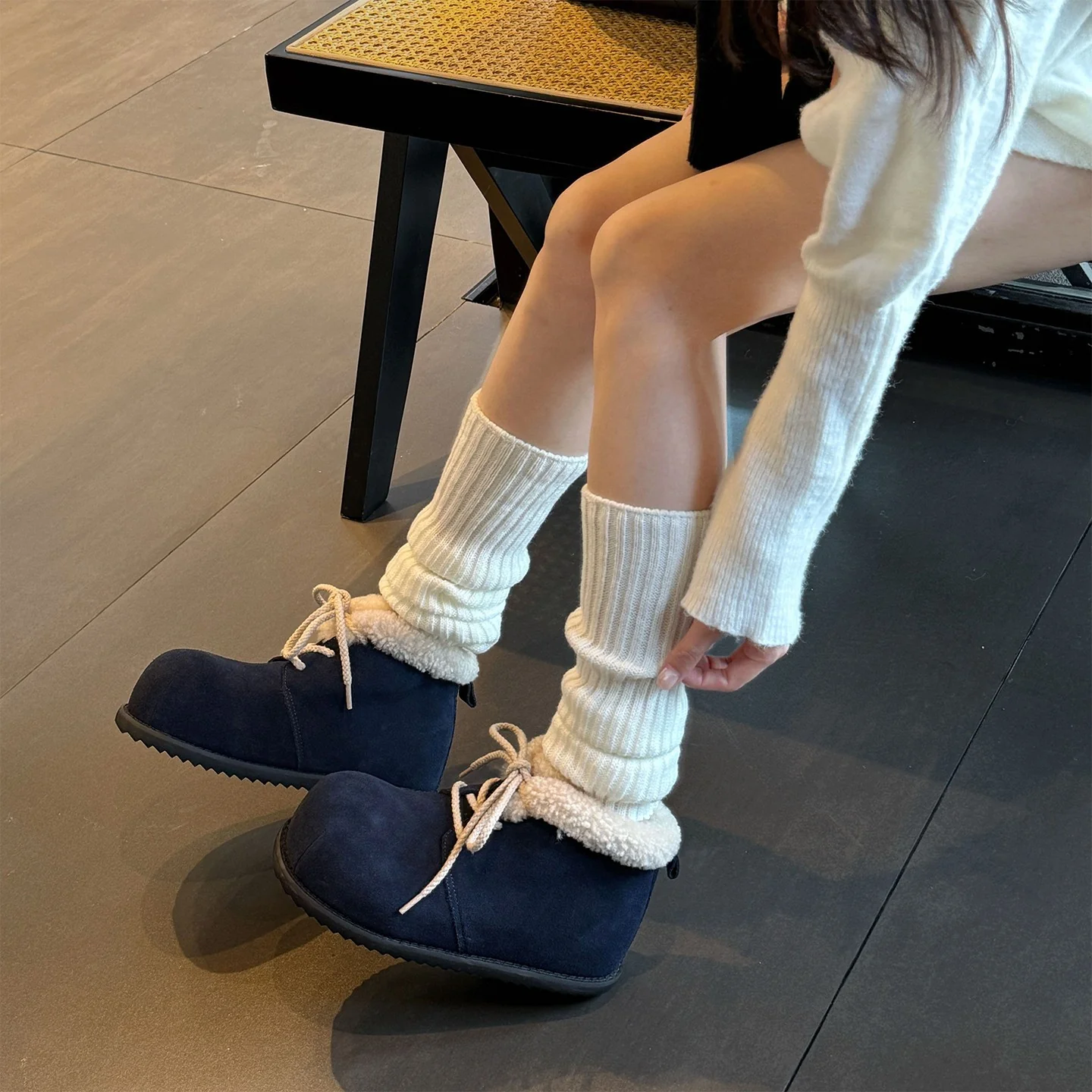 Damen Komfortable Hüttenschuhe mit kuscheligem Innenfutter Heidi Mode - Image 4