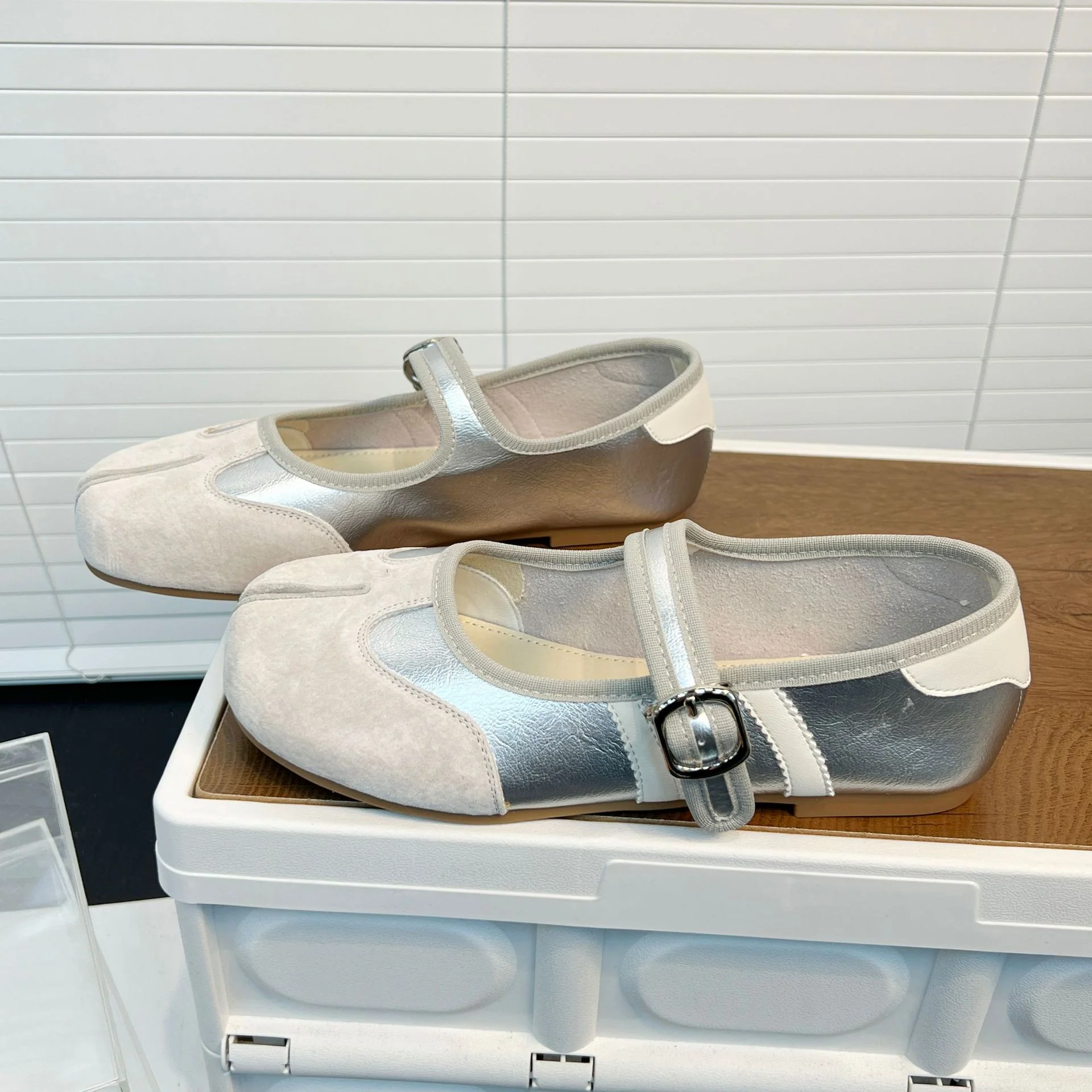 Damen Komfortable Mokassins mit modischem Schnallenverschluss Heidi Mode - Image 6