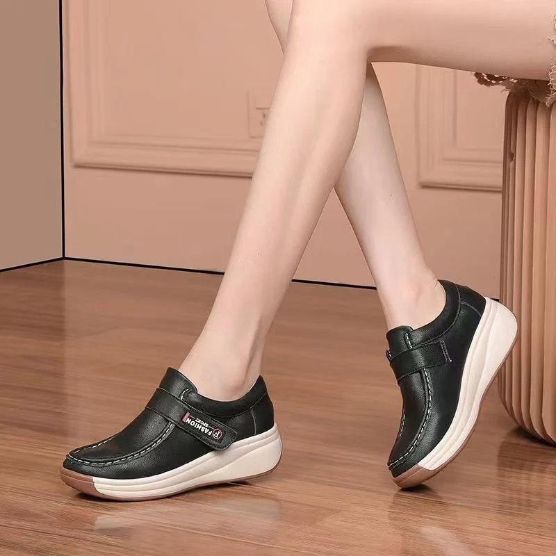 Damen Komfortable Slip-On Schuhe mit gepolsterter Sohle und modischem Design Heidi Mode - Image 4