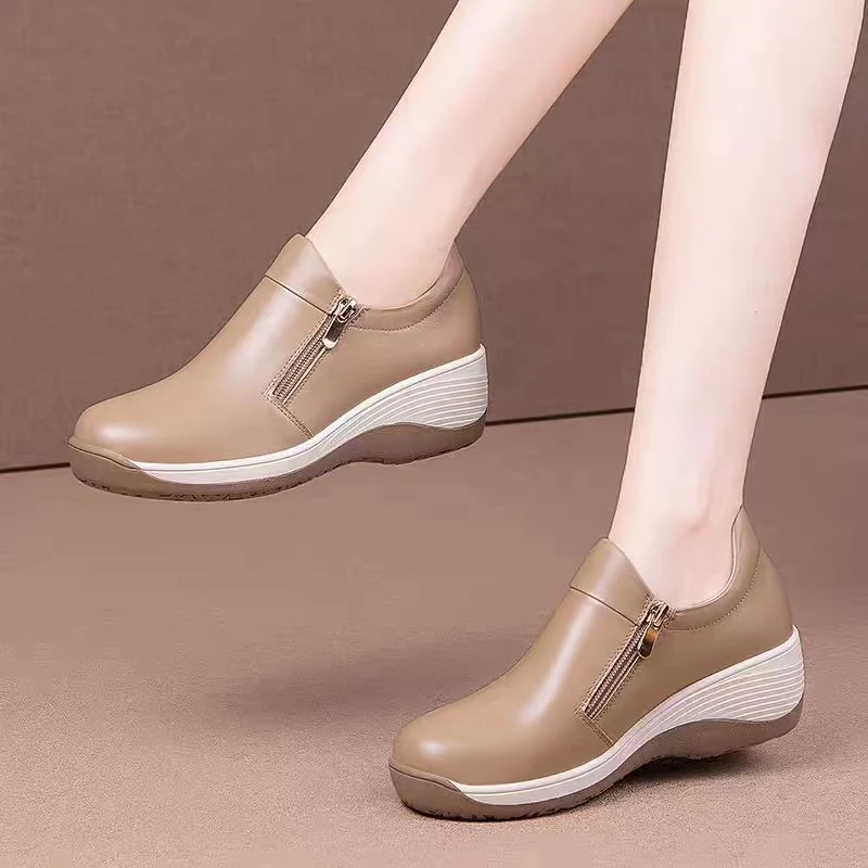 Damen Komfortable Slip-On Schuhe mit modischem Reißverschluss und gedämpfter Sohle Heidi Mode - Image 2