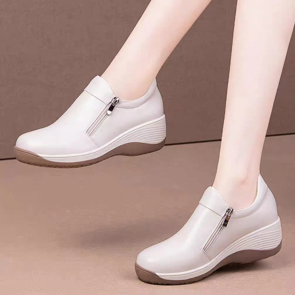 Damen Komfortable Slip-On Schuhe mit modischem Reißverschluss und gedämpfter Sohle Heidi Mode - Image 4