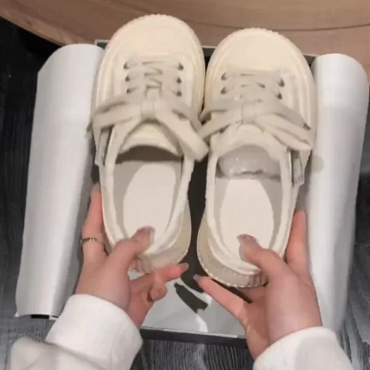 Damen Komfortable Slip-On Sneaker mit modischem Design und stabiler Sohle Heidi Mode - Image 4