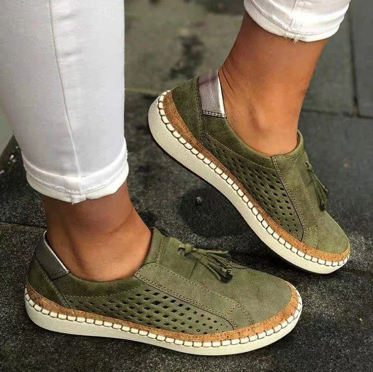 Damen Komfortable Slip-On Sneakers mit atmungsaktivem Obermaterial und dekorativen Fransen Heidi-Mode - Image 10