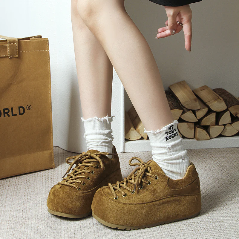 Damen Komfortable Sneaker aus weichem Wildleder Heidi Mode - Image 8