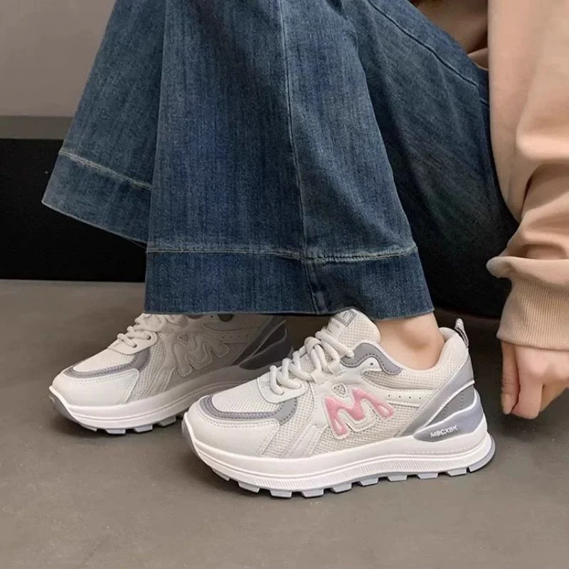 Damen Komfortable Sneaker mit atmungsaktivem Mesh-Obermaterial und stoßdämpfender Sohle Heidi Mode - Image 3