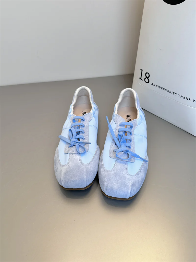 Damen Komfortable Sneaker mit atmungsaktiver Obermaterialstruktur und innovativer Dämpfungstechnologie Heidi Mode - Image 6