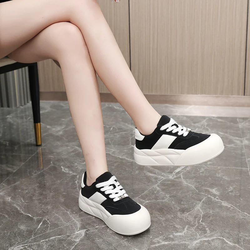 Damen komfortable Sneaker mit dämpfendem Sohlenprofil und atmungsaktivem Obermaterial Heidi Mode - Image 3