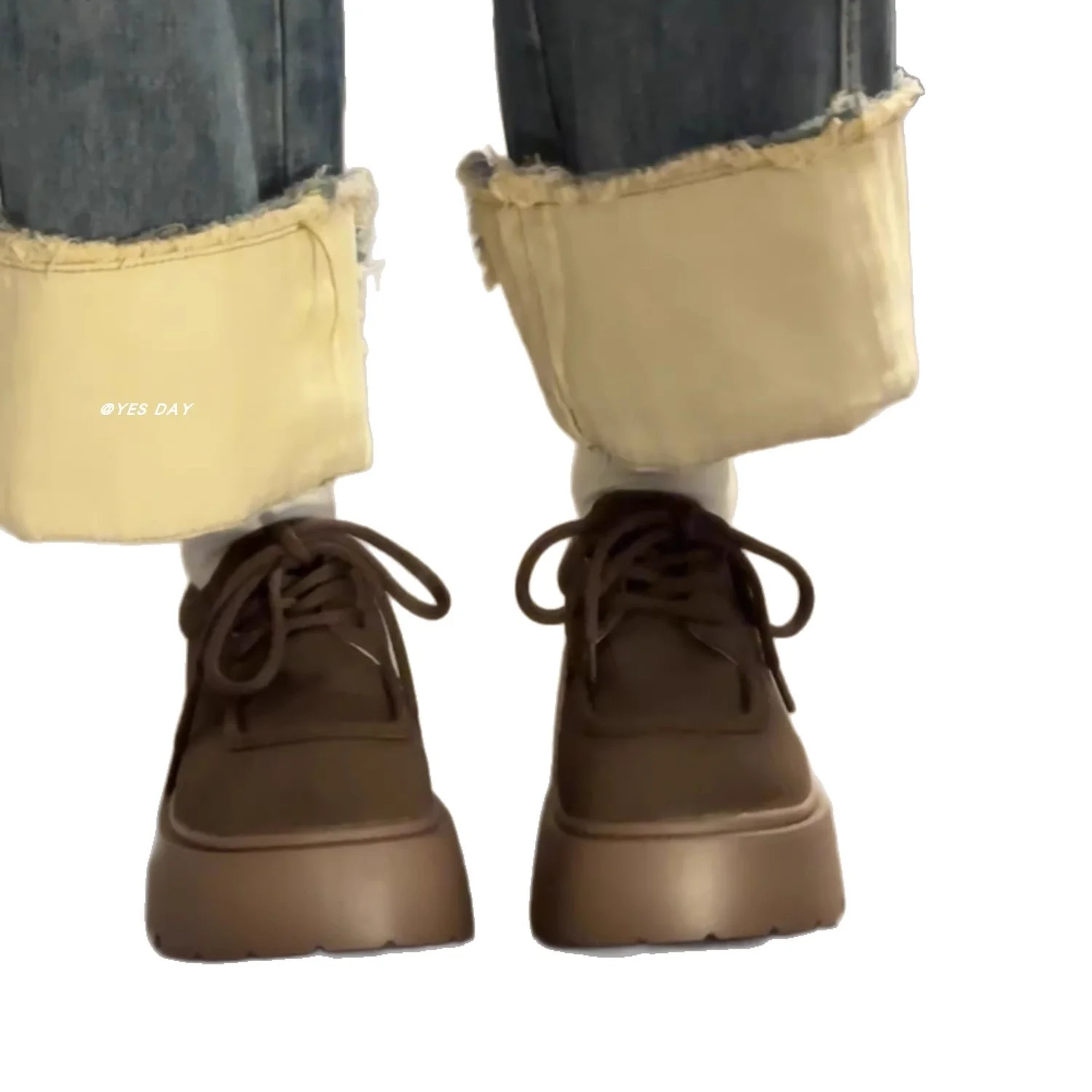 Damen Komfortable Sneaker mit modernem Design und extraleichter Sohle Heidi Mode - Image 5