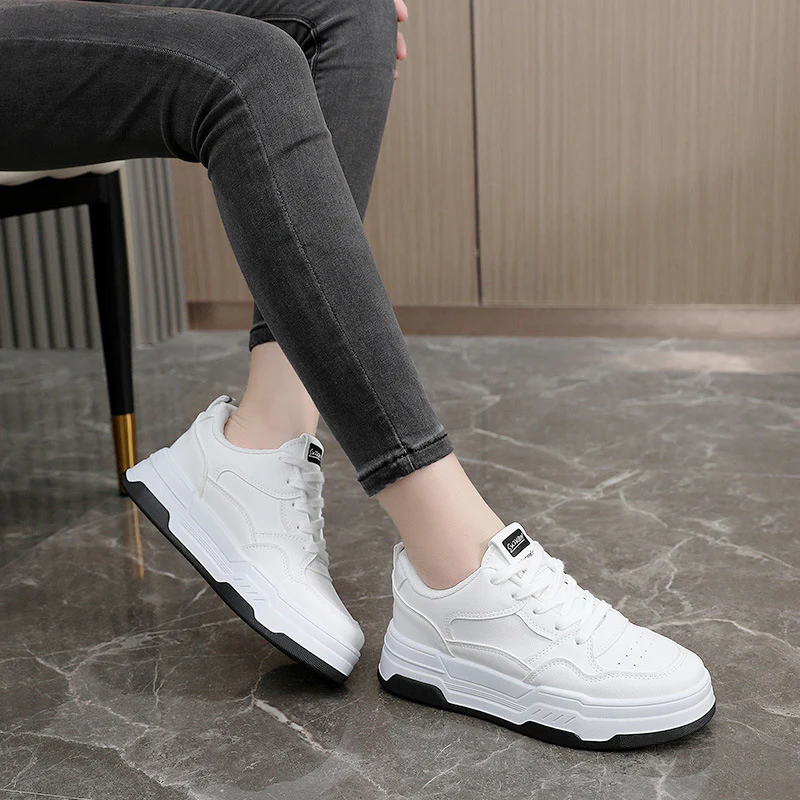 Damen Komfortable Sneakers im urbanen Stil mit stabiler Sohle und atmungsaktiver Obermaterialstruktur Heidi Mode - Image 3