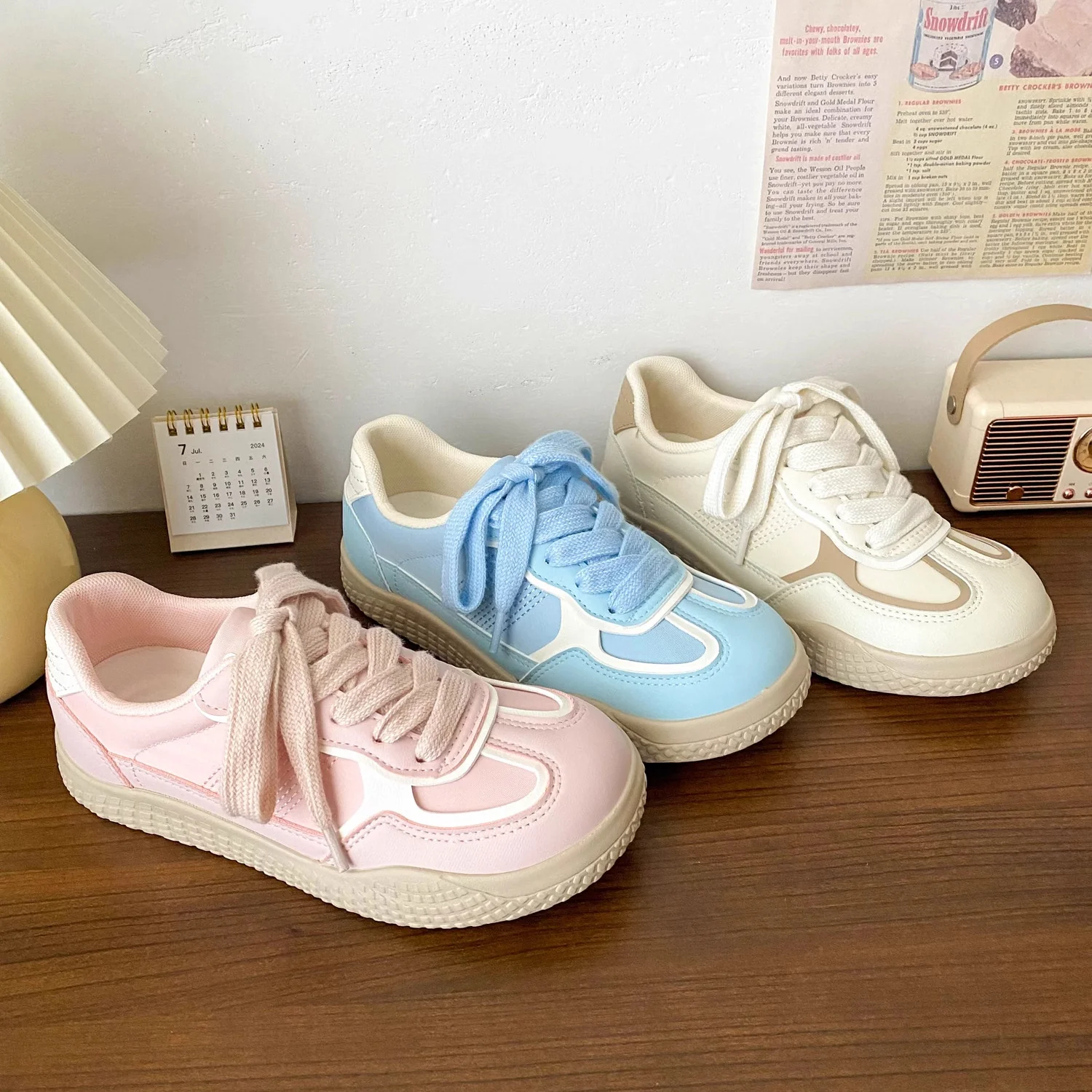 Damen Komfortable Sneakers mit atmungsaktiver Mesh-Oberfläche und rutschfester Sohle Heidi Mode - Image 4