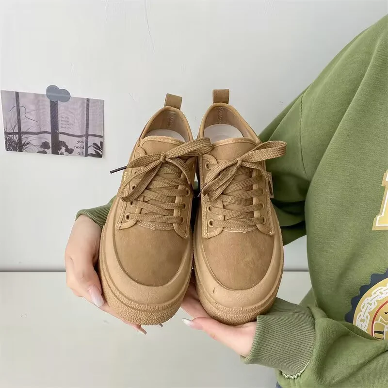 Damen Komfortable Sneakers mit dicker Gummisohle und weichem Wildlederobermaterial Heidi Mode - Image 3