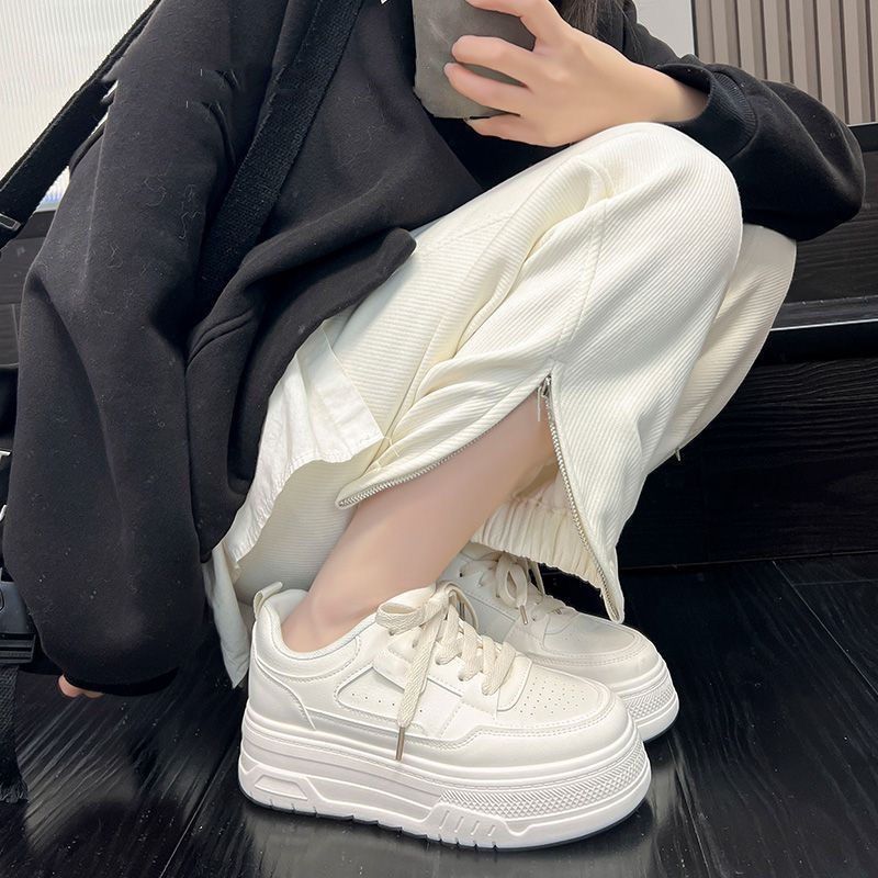 Damen Komfortable Sneakers mit dicker Sohle und atmungsaktivem Obermaterial Heidi Mode - Image 2