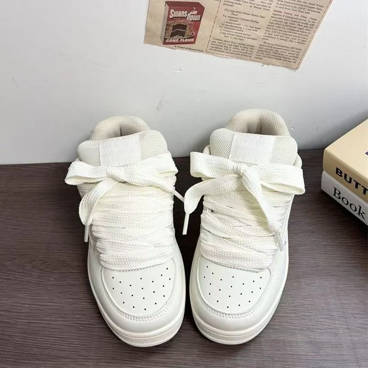 Damen Komfortable Sneakers mit weicher Sohle Heidi Mode - Image 2