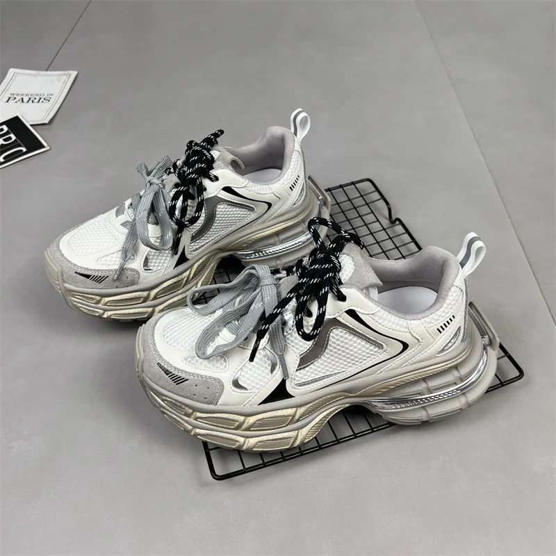 Damen Komfortable Sport Sneakers mit atmungsaktiver Membran und dämpfender Sohle Heidi Mode - Image 3