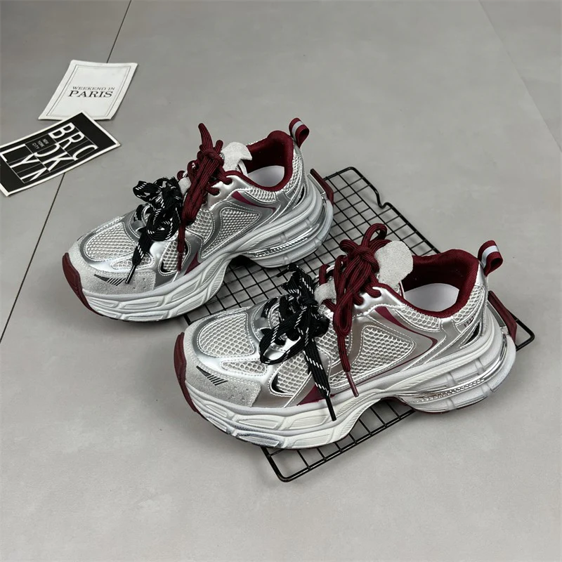 Damen Komfortable Sport Sneakers mit atmungsaktiver Membran und dämpfender Sohle Heidi Mode - Image 7