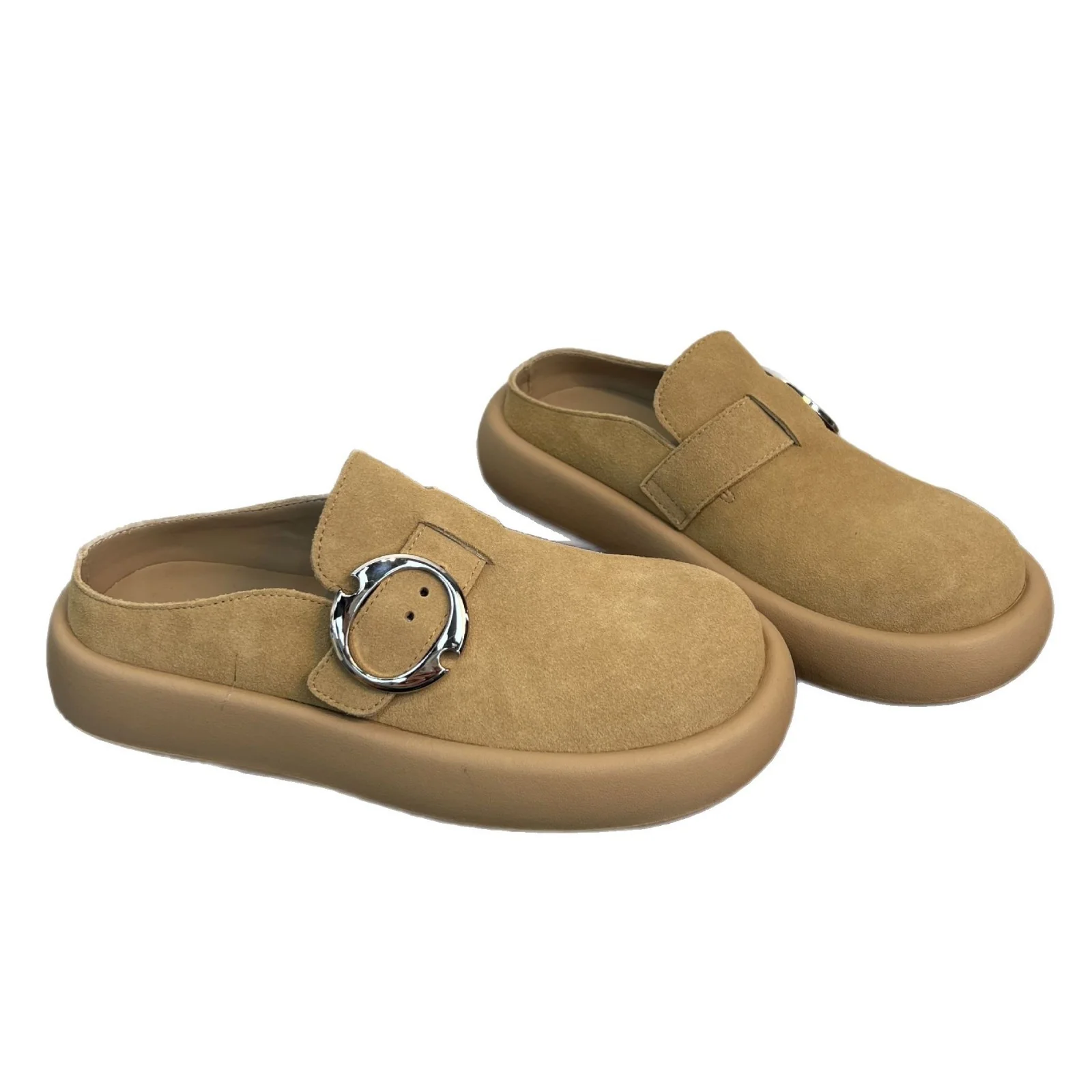 Damen Komfortable und modische Clogs mit dekorativem Detail Heidi Mode - Image 5