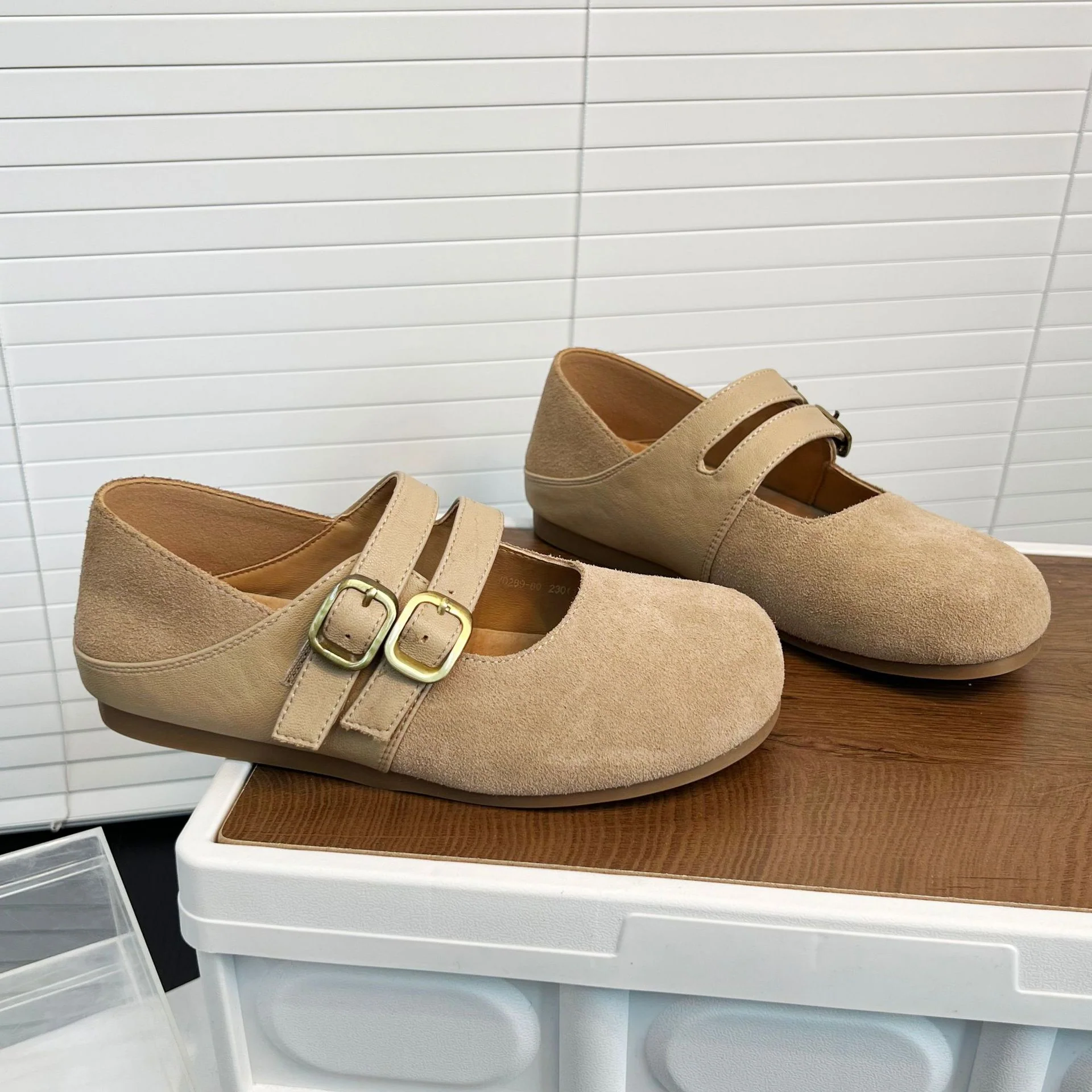 Damen Komfortable und stilvolle Ballerinas mit dekorativen Schnallen Heidi Mode - Image 4