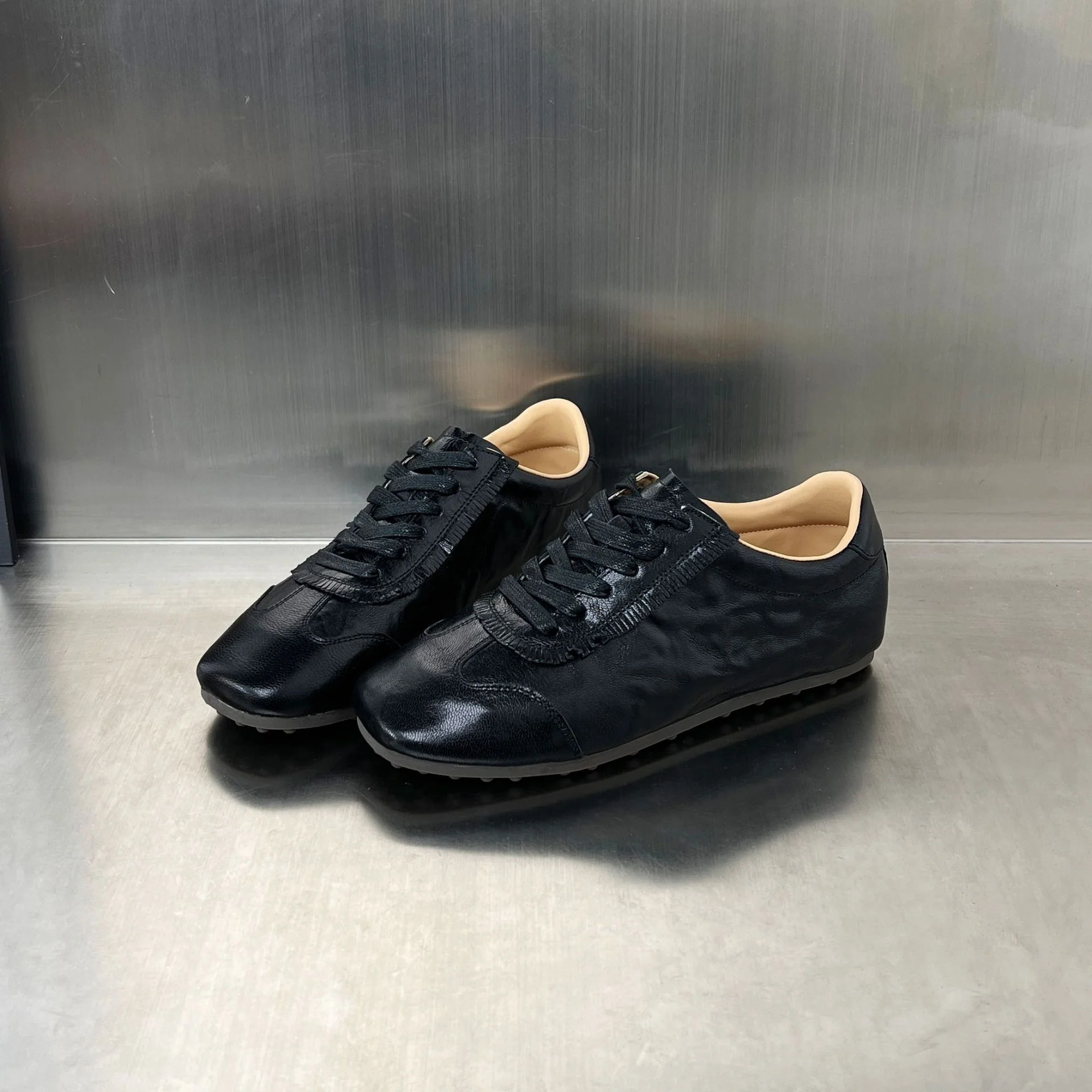 Damen Komfortable und stilvolle Lifestyle-Sneaker mit atmungsaktivem Obermaterial Heidi Mode - Image 2