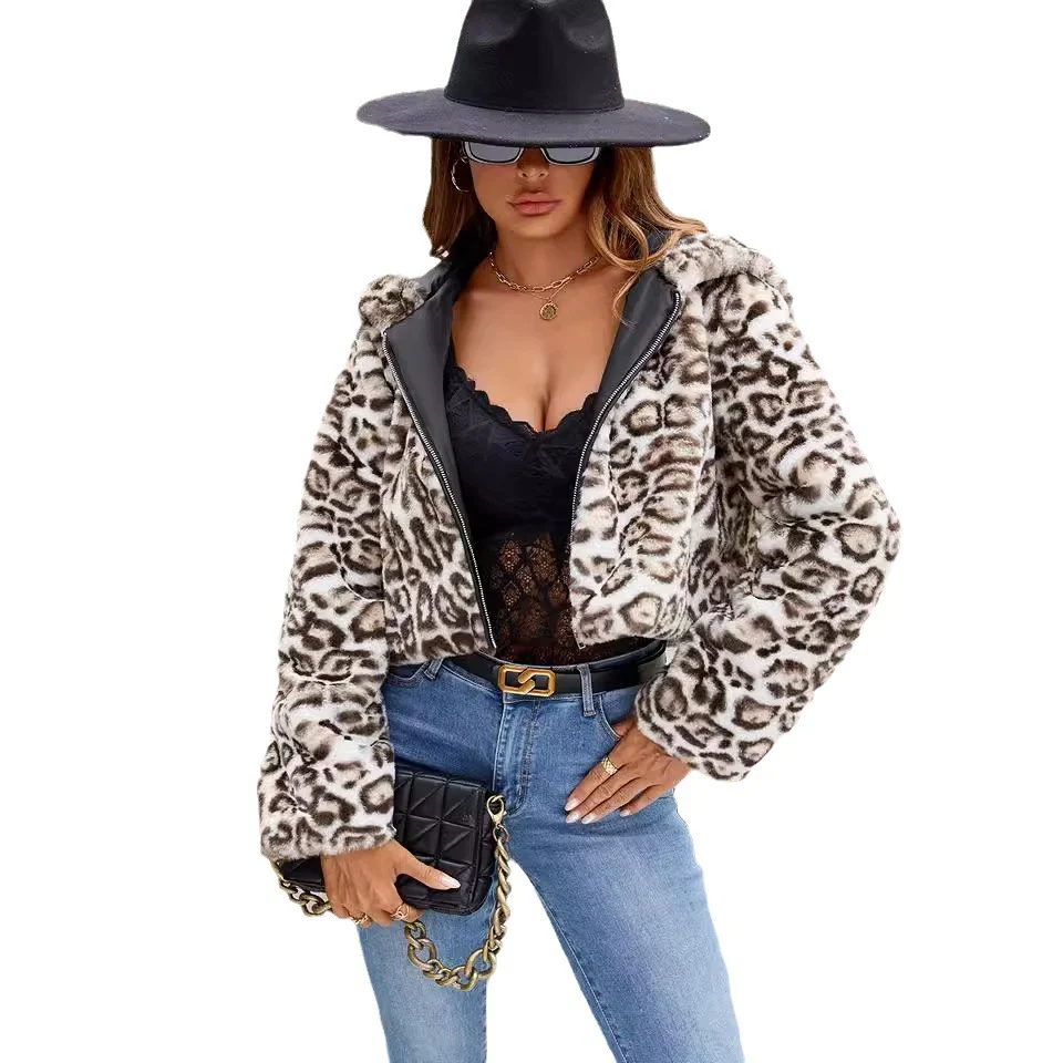 Damen Kunstfelljacke mit kontrastierenden Details und modischem Schnitt Heidi-Mode - Image 5