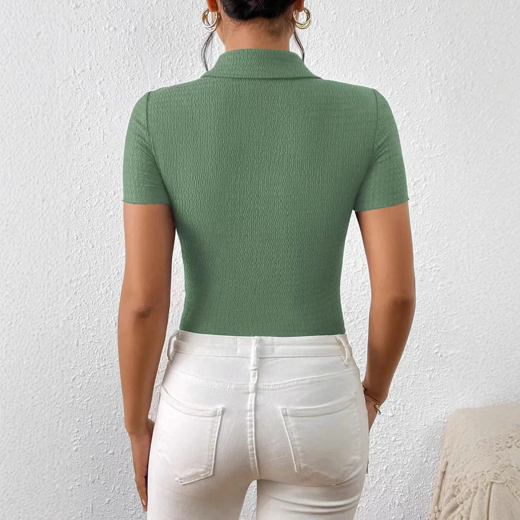 Damen Kurzarmbluse mit Strukturiertem Design und Herzförmigen Knöpfen Heidi-Mode - Image 3