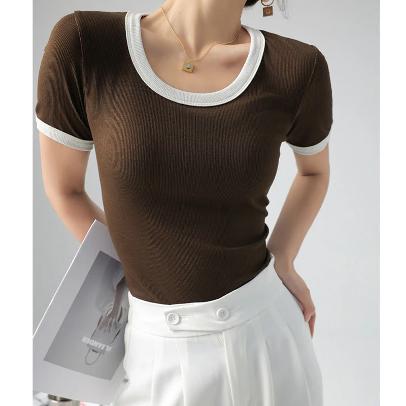 Damen Kurzärmliges Shirt mit Geometrischem Rippdesign und Kontrastdetails Heidi-Mode - Image 6